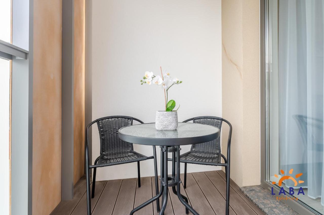 Laba Kolobrzeg Apartamenty Kasprowicza 20Ab ภายนอก รูปภาพ