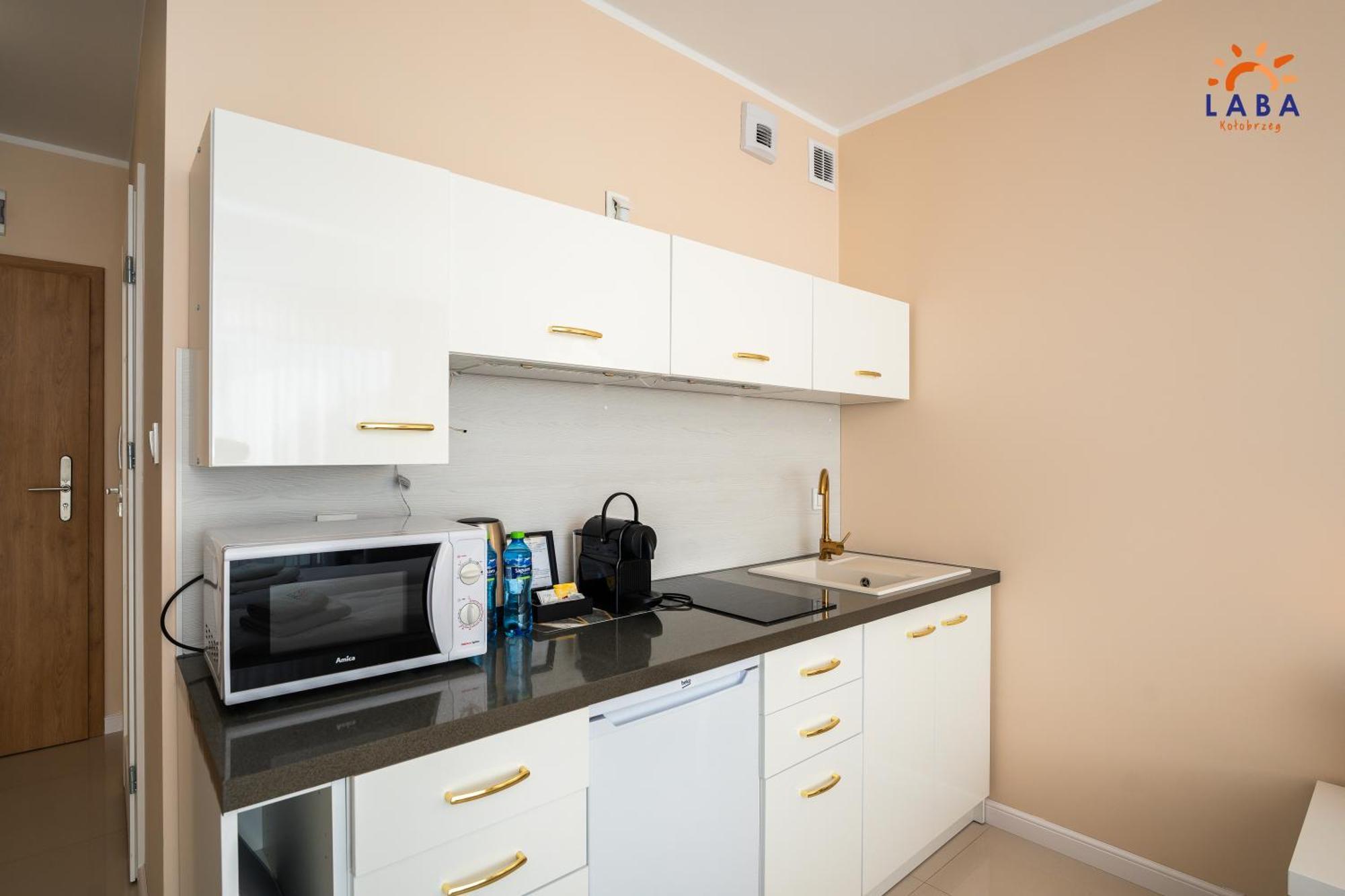 Laba Kolobrzeg Apartamenty Kasprowicza 20Ab ภายนอก รูปภาพ