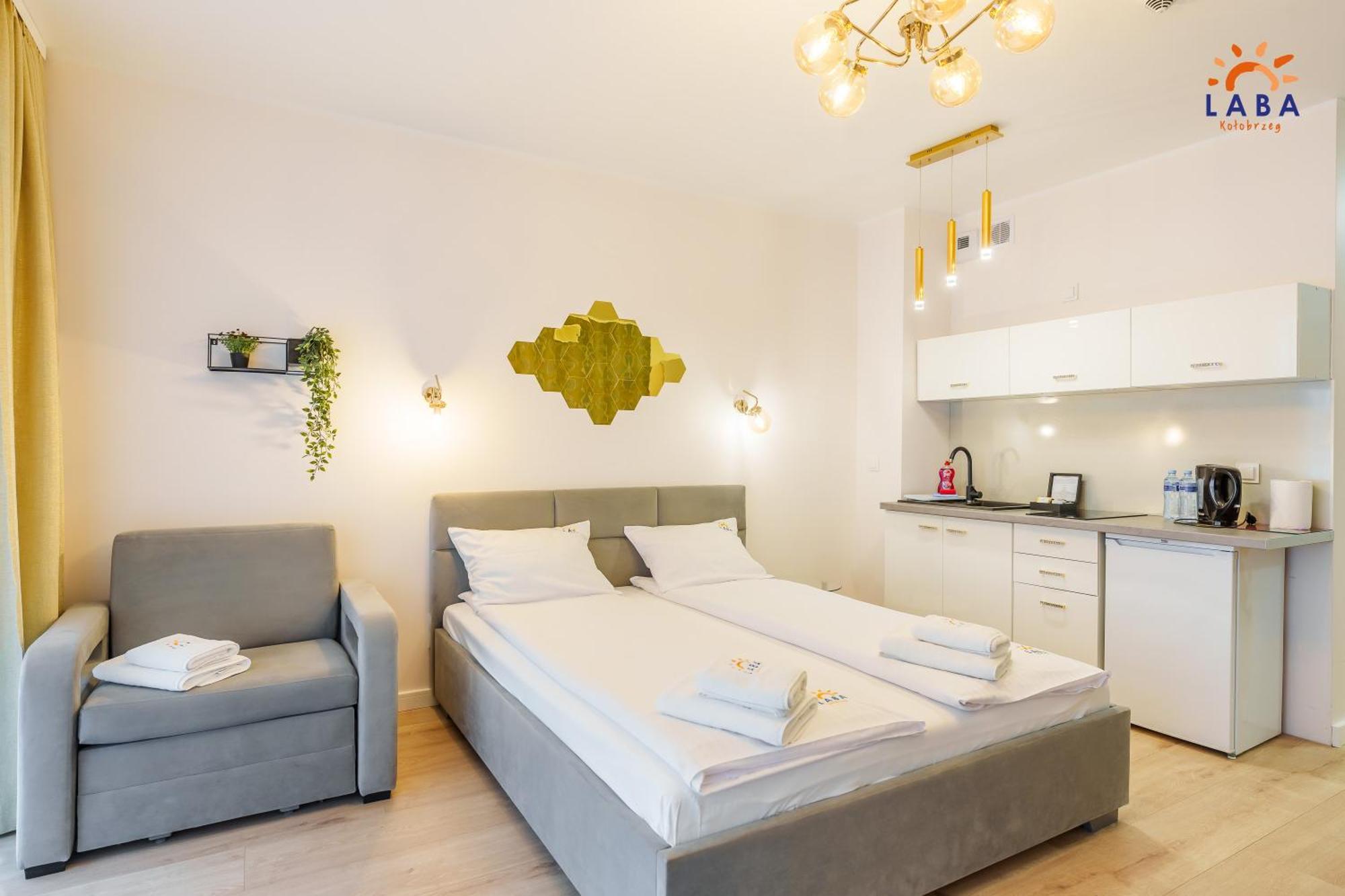 Laba Kolobrzeg Apartamenty Kasprowicza 20Ab ภายนอก รูปภาพ