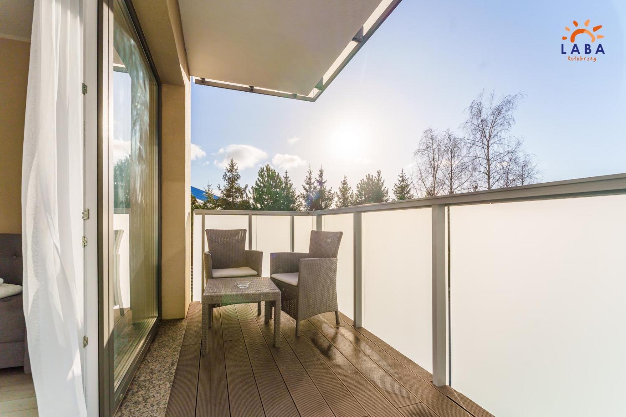 Laba Kolobrzeg Apartamenty Kasprowicza 20Ab ภายนอก รูปภาพ