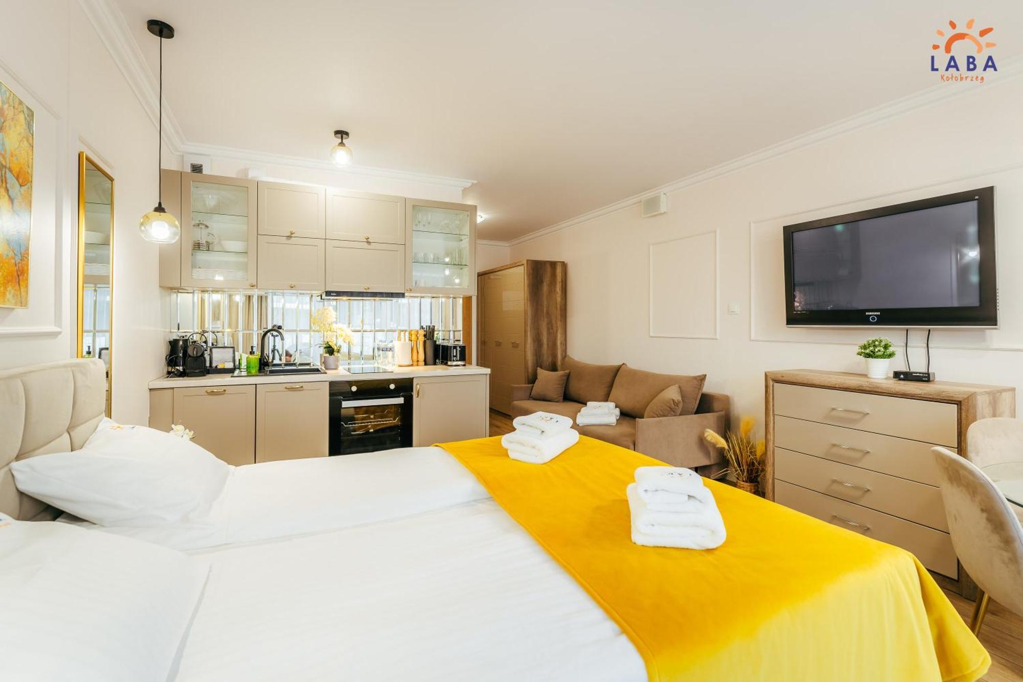 Laba Kolobrzeg Apartamenty Kasprowicza 20Ab ภายนอก รูปภาพ